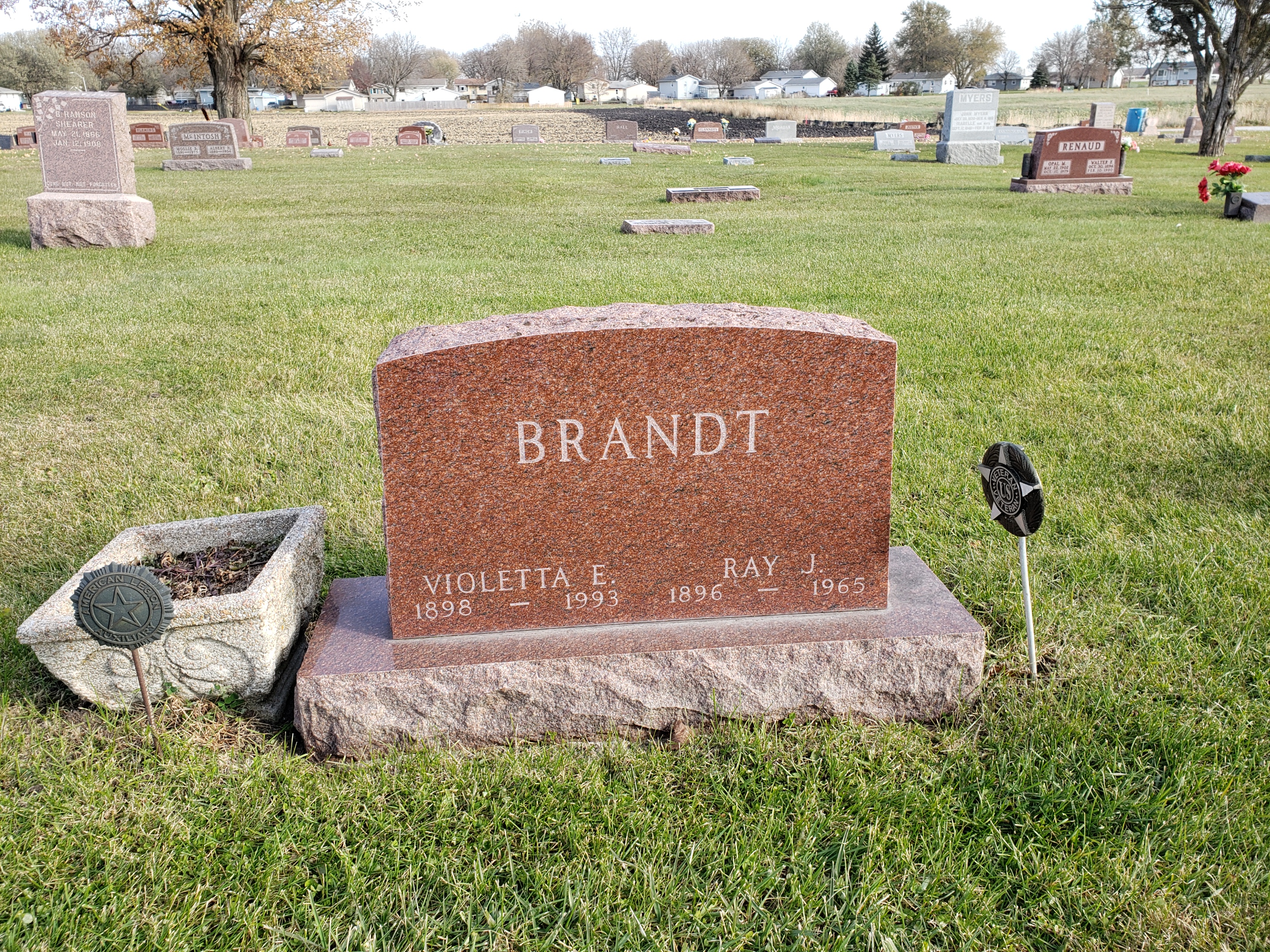 grave_photo