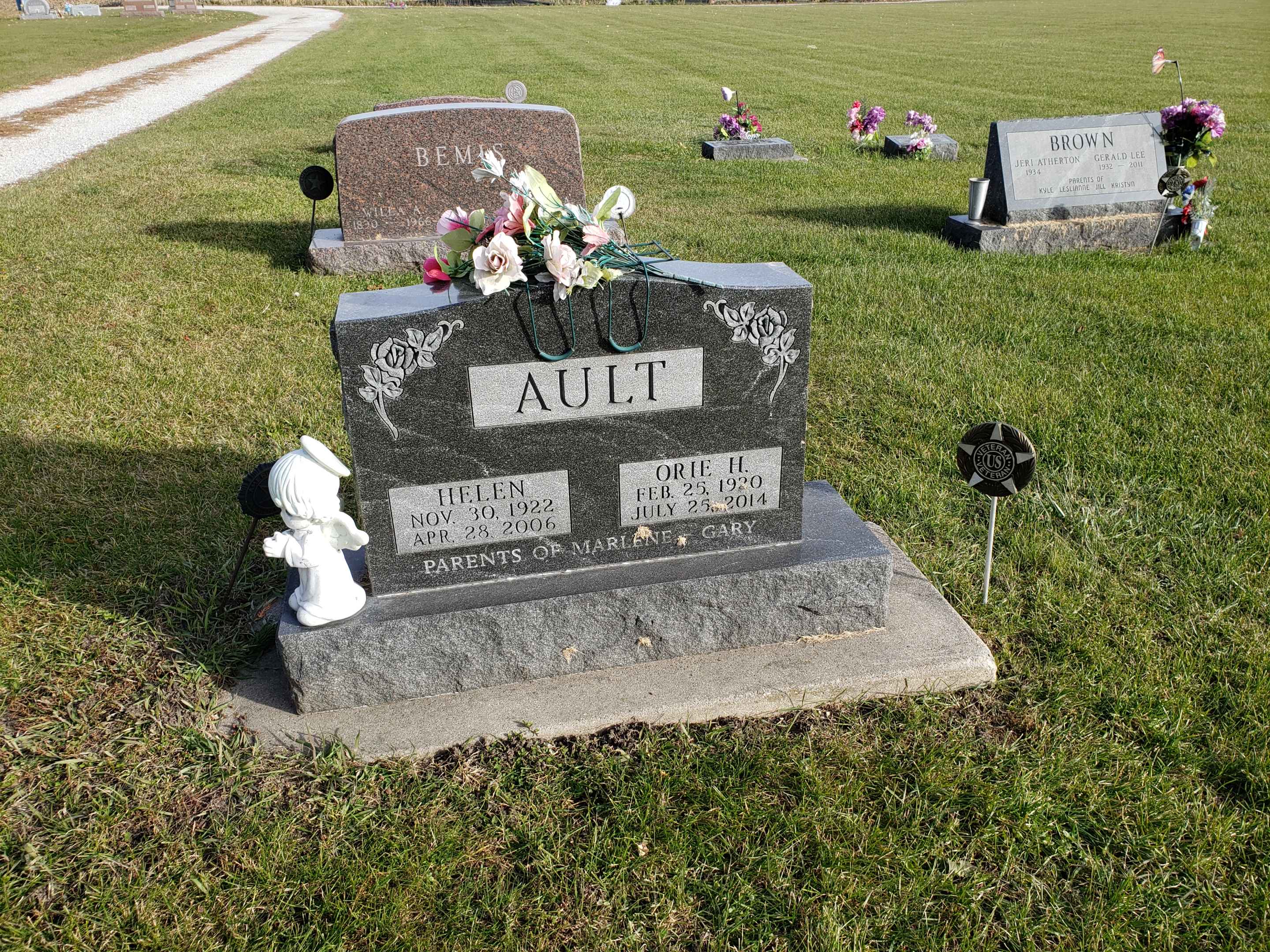 grave_photo