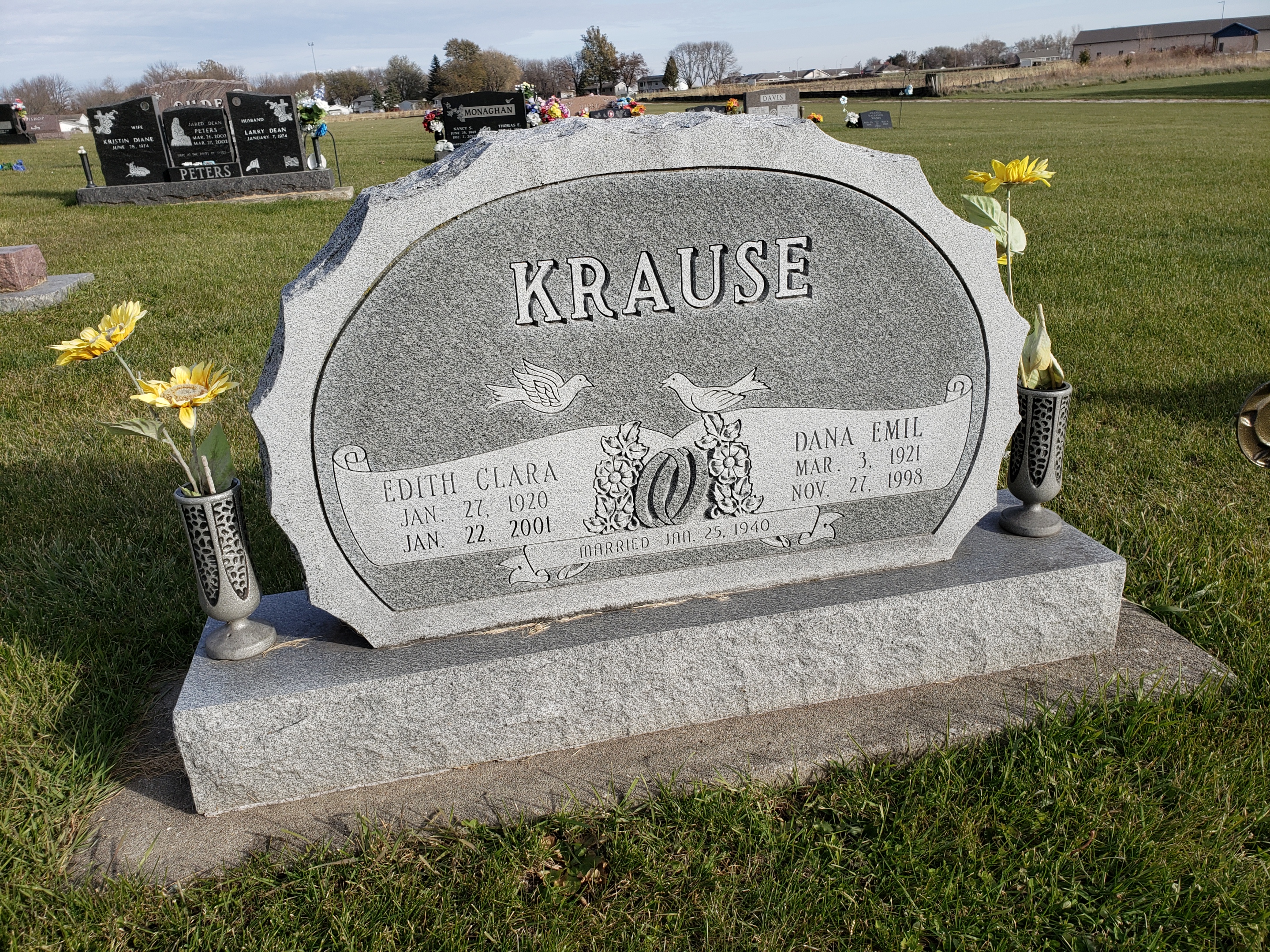 grave_photo