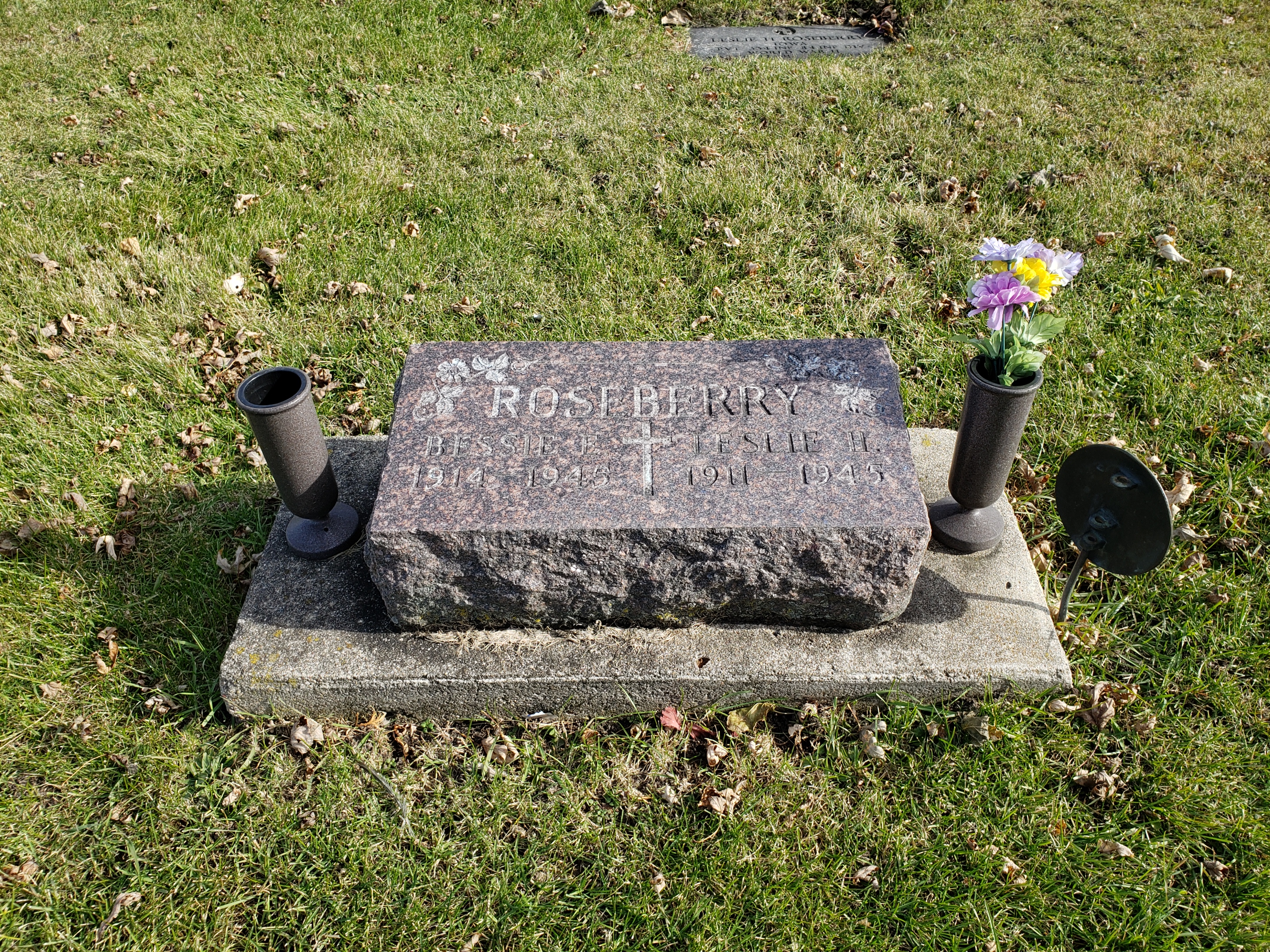 grave_photo